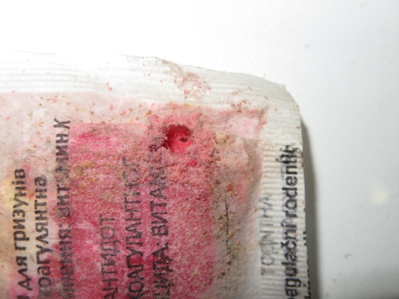 Stará nevyměněná rodenticidní nástraha